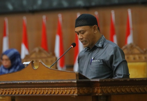 Komisi III DPRD Tanjabtim Sampaikan Laporan dan Rekomendasi Terhadap LKPJ Bupati 2024