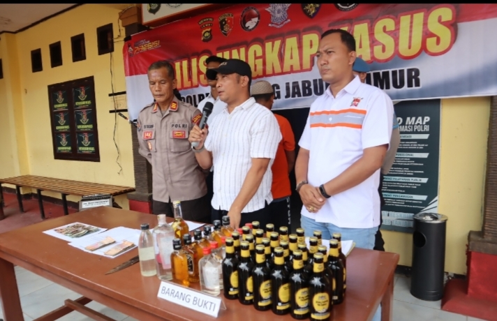 Polres Tanjab Timur Ungkap Kasus Penganiayaan, Miras, dan Pungli dalam Operasi Pekat II Siginjai 2025